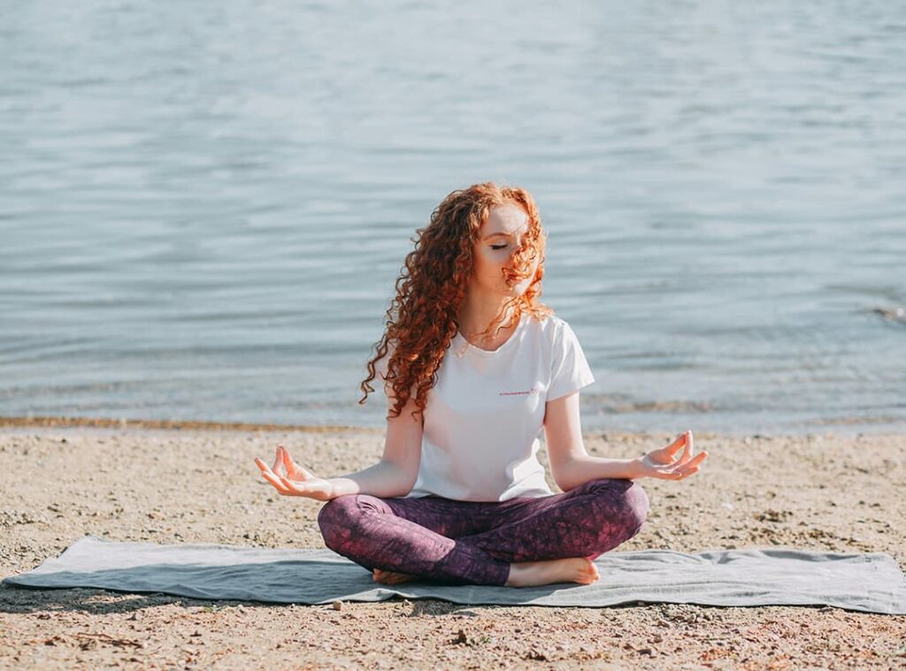 Wie oft sollte man Yoga praktizieren?